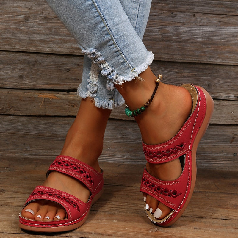 Fashion-Conscious Women Sandals – Stylish Orthopedic Support for All-Day Comfort 0