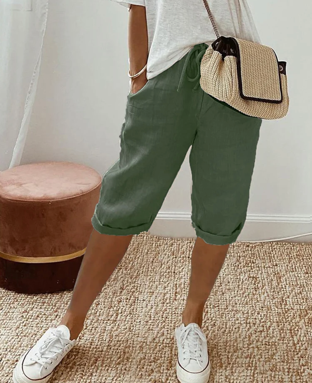 Modern Women’s Breeches – Stylish High-Rise Design for All-Day Comfort 2