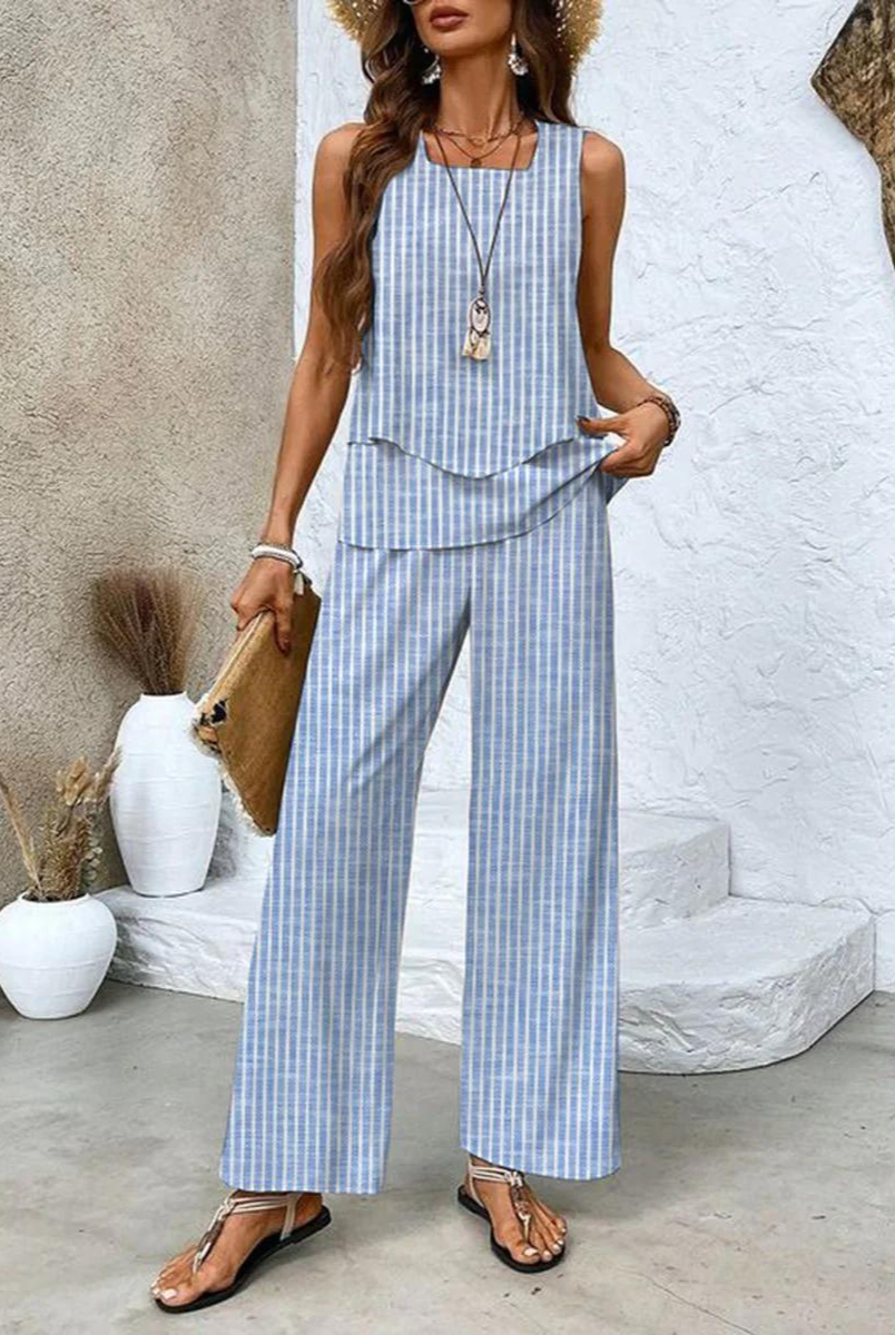 Plus Size Women's Outfit – Elegant Two-Piece Summer Set for Stylish Comfort 5