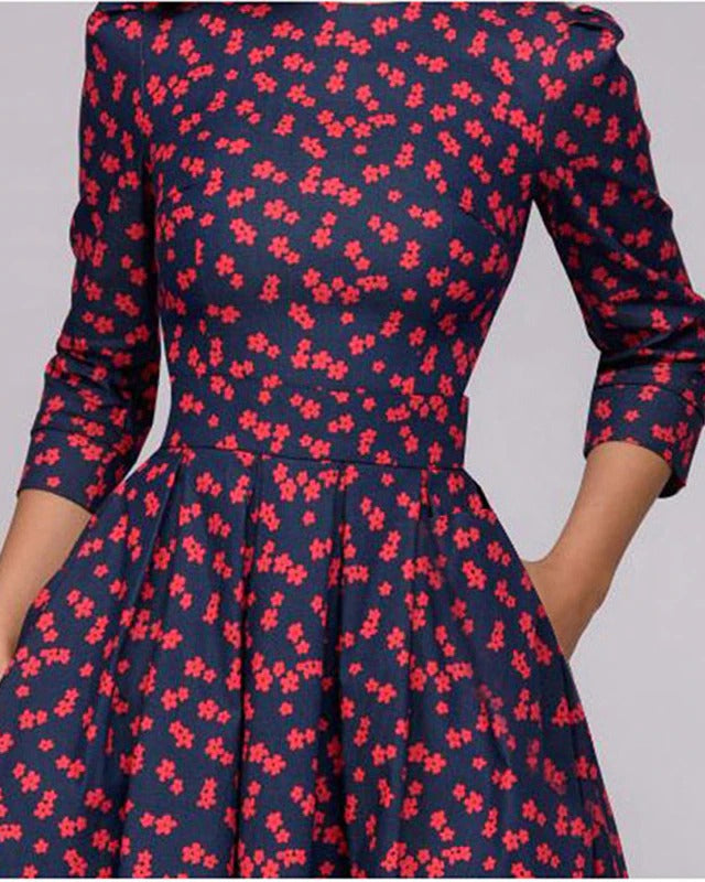 Women's Floral Dress – Comfortable Three-Quarter Sleeves for Everyday Style 1