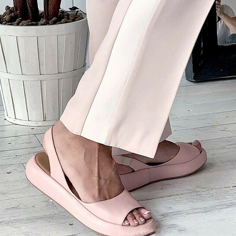Women’s Summer Sandals – Comfortable Footbed Design for Stylish Relaxation 1