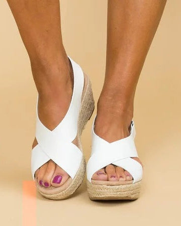 Women’s Summer Sandals – Cushioned Comfort for Stylish Adventures 3