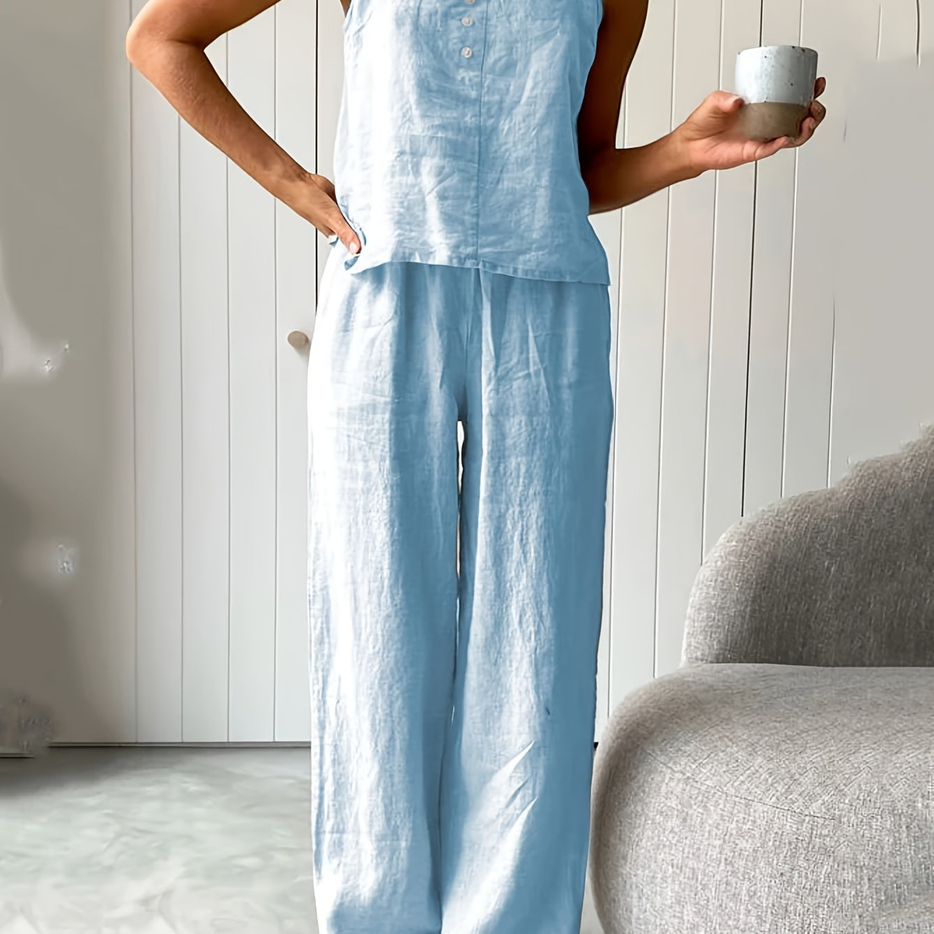 Women's Two-Piece Linen Set - Spaghetti Strap Top and Wide-Leg Pants