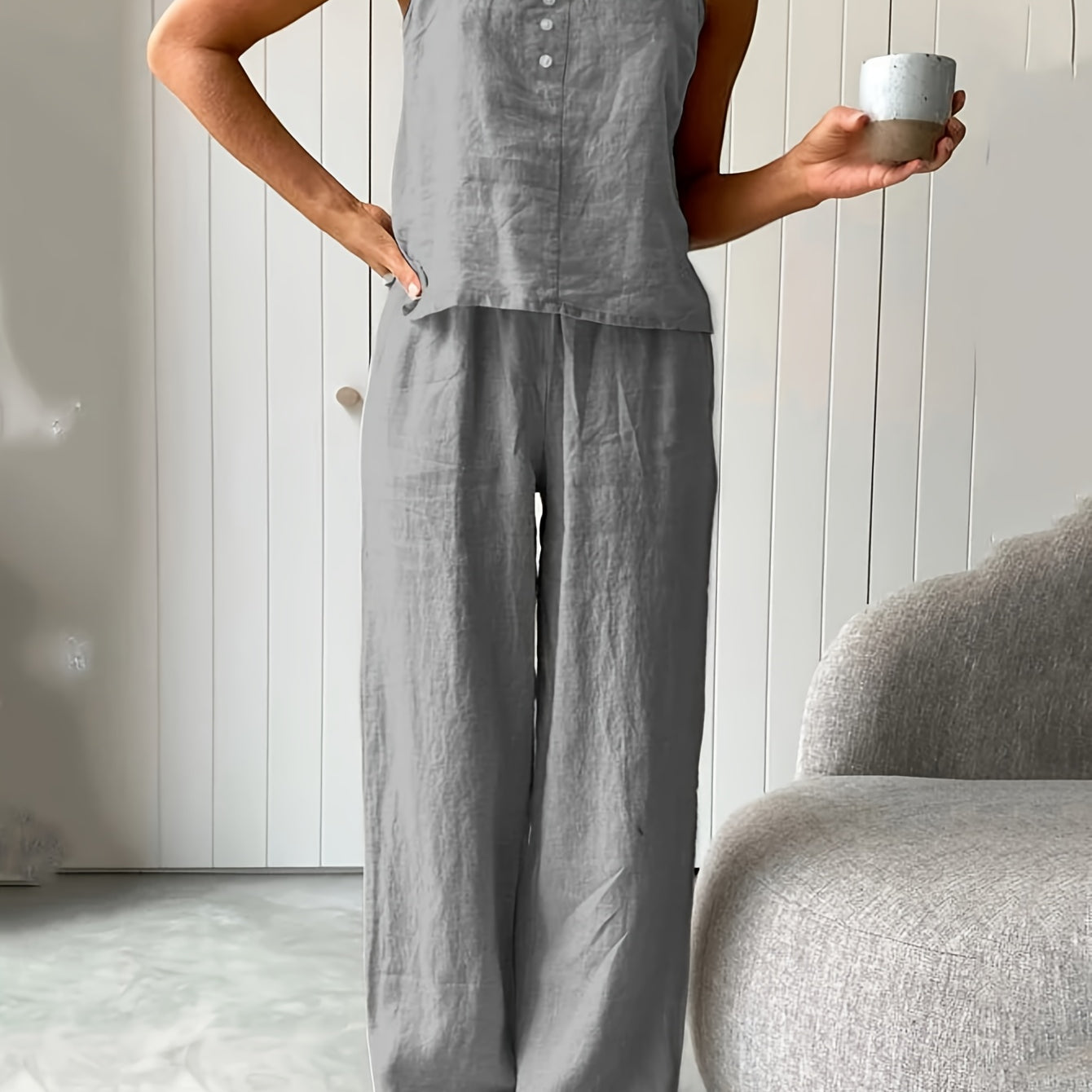 Women's Two-Piece Linen Set - Spaghetti Strap Top and Wide-Leg Pants