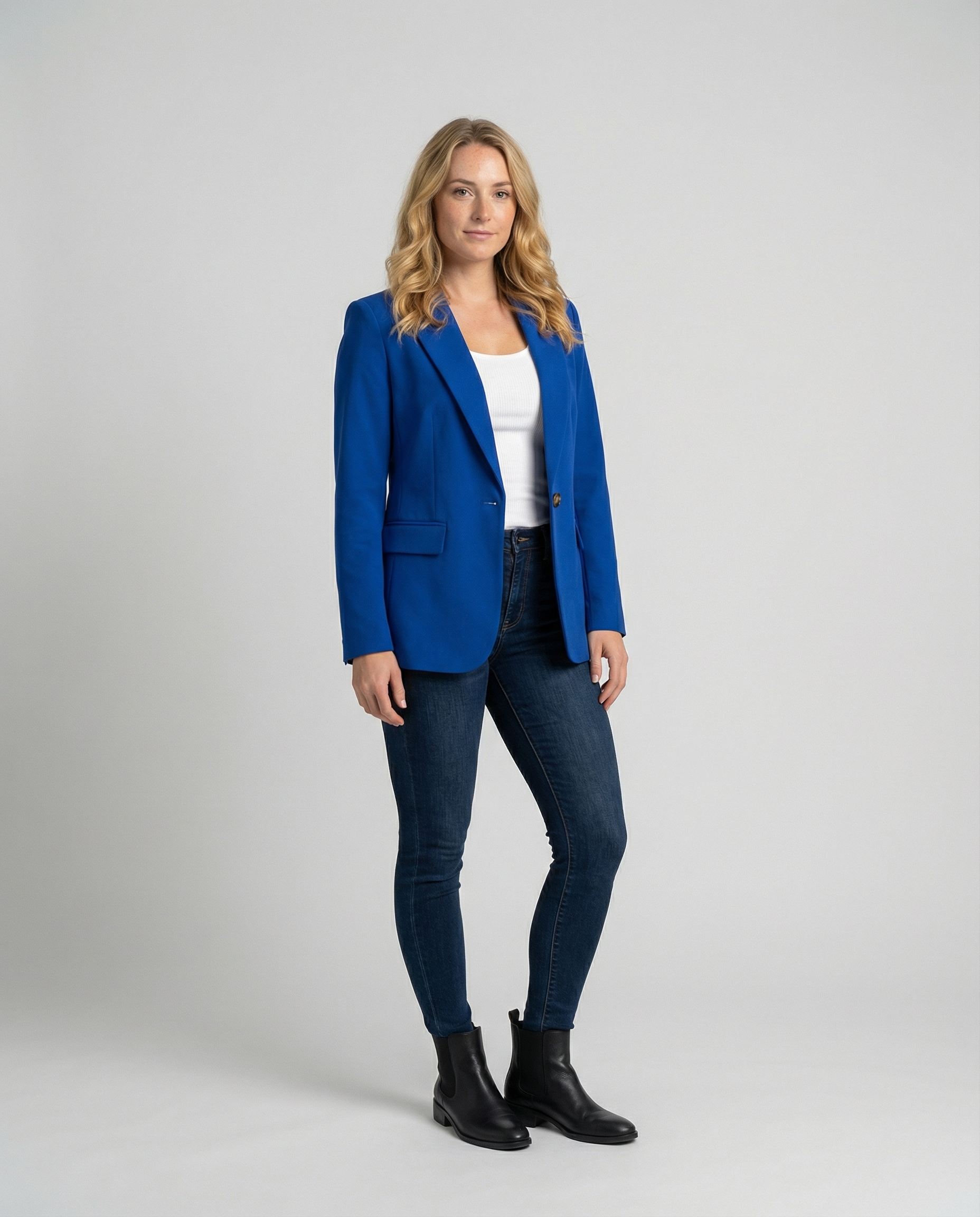 Women's Black Blazer – Elegant Tailored Fit for Versatile Style and Comfort 7