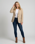 Women's Black Blazer – Elegant Tailored Fit for Versatile Style and Comfort 9