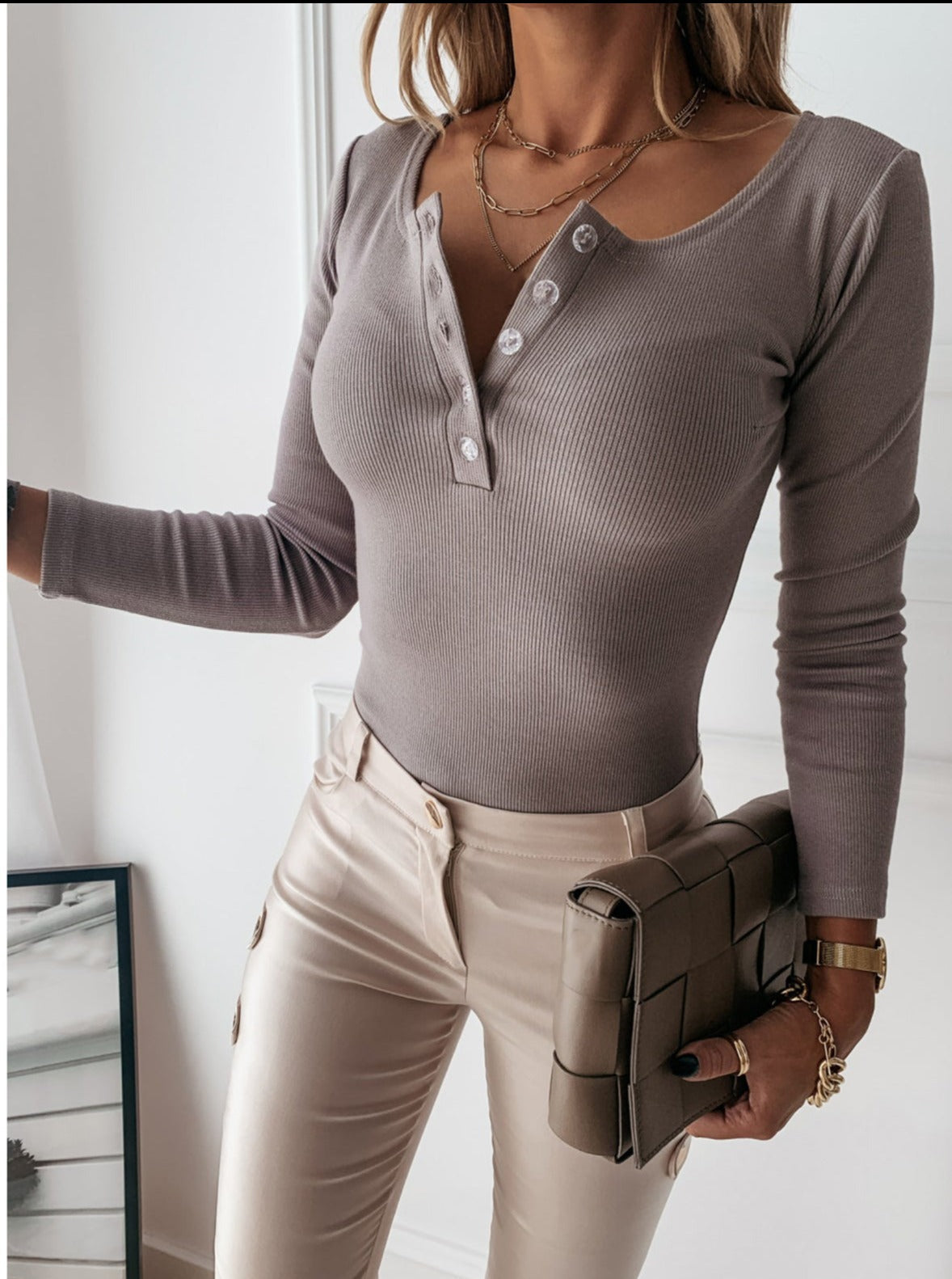 Women's Ribbed Henley Tee – Stylish Comfort for Everyday Casual Outfits 3